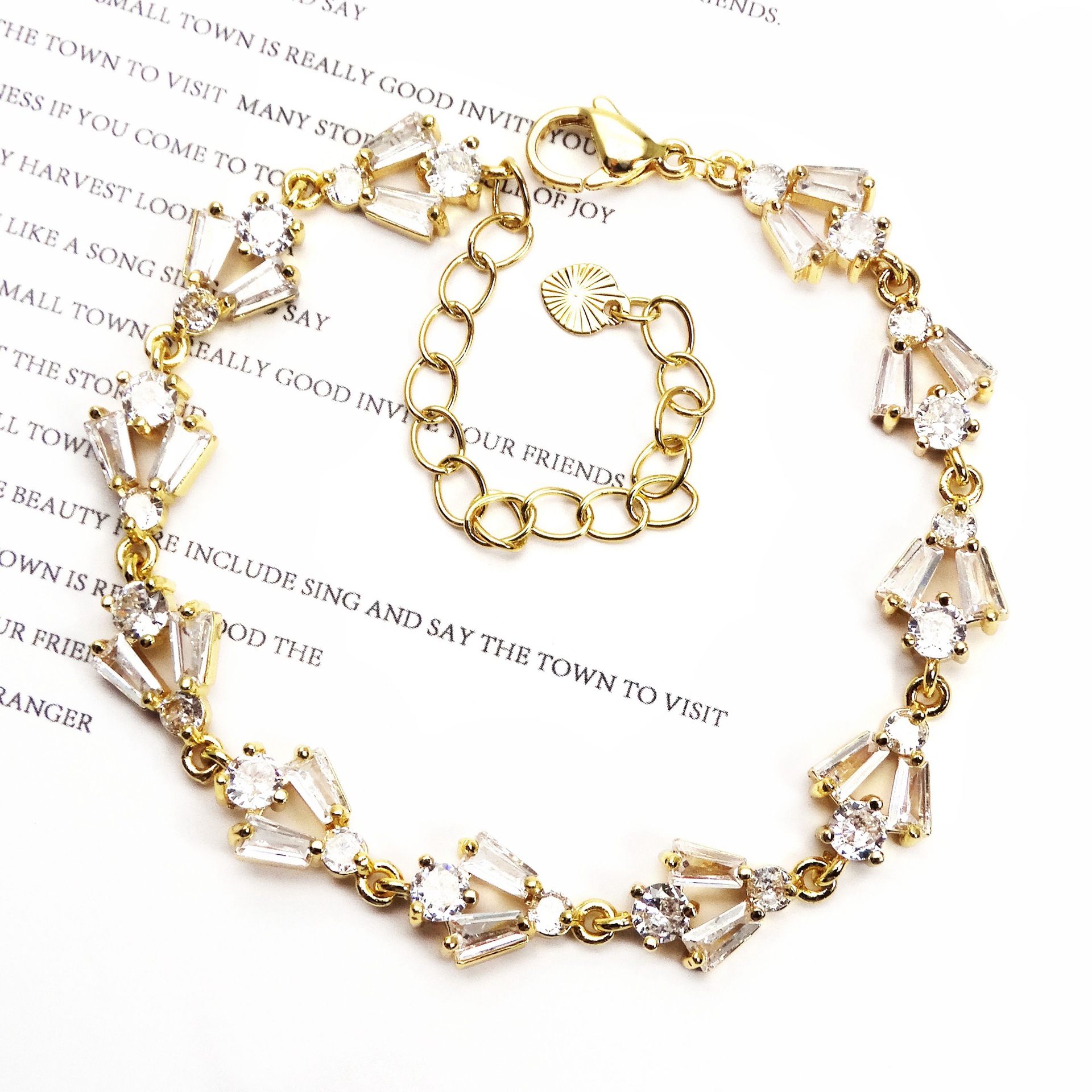 Women's Gender Heart Shape Copper Sweet Simple Style Copper Bracelets