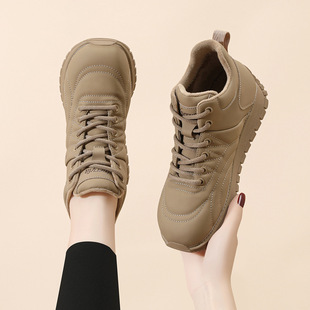 High-Top Comfortable Soft-Soled Casual Shoes for Women 2025 Winter New Fashion Fleece-Lined Thickened Sports Low-Top Lace-Up Cotton Shoes