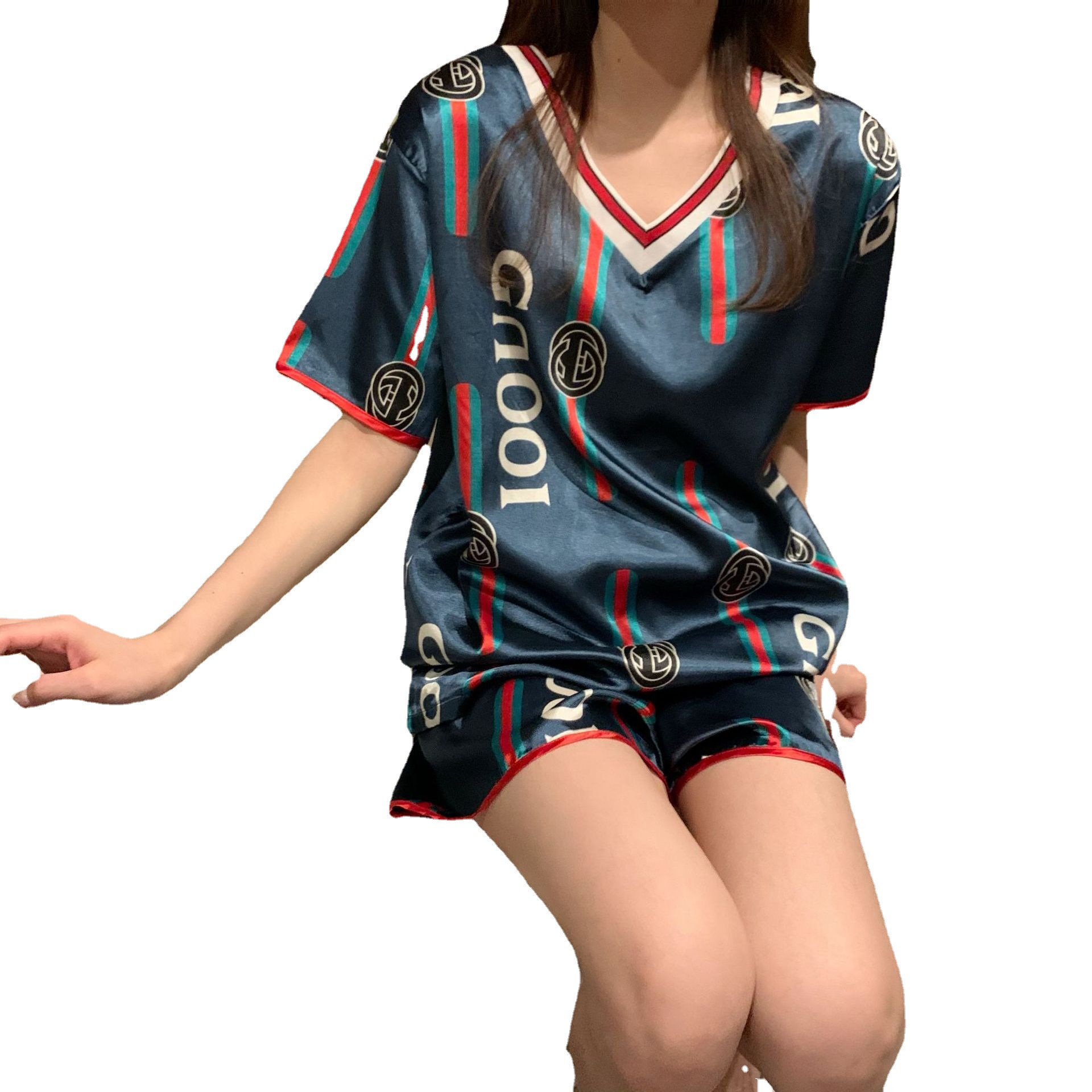 Pijamas de verano de las mujeres pantalones cortos de manga corta traje de seda de hielo delgado de las mujeres sexy con cuello en V pijamas de seda artificial desgaste del hogar de verano
