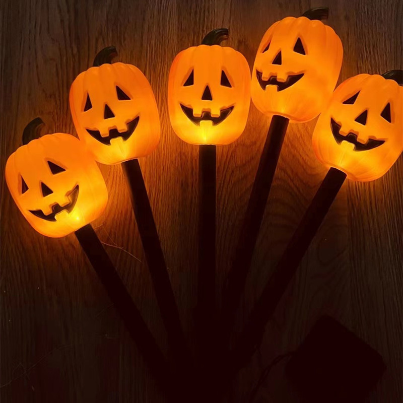アマゾンの新しい太陽エネルギーハロウィーンカボチャ幽霊目LEDフロアライト芝生庭園装飾|undefined