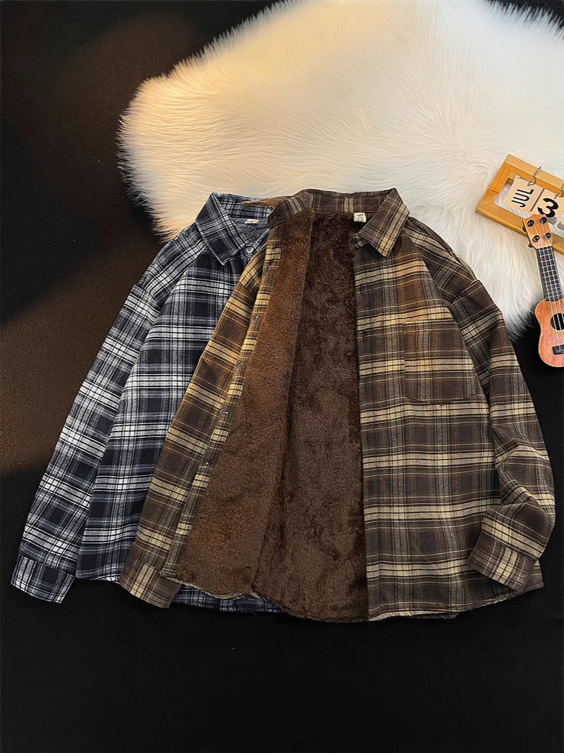 秋冬のベルベットの厚い格子シャツ男性長袖日系レトロなファッションブランドのヴィンテージのゆるいカジュアルコート