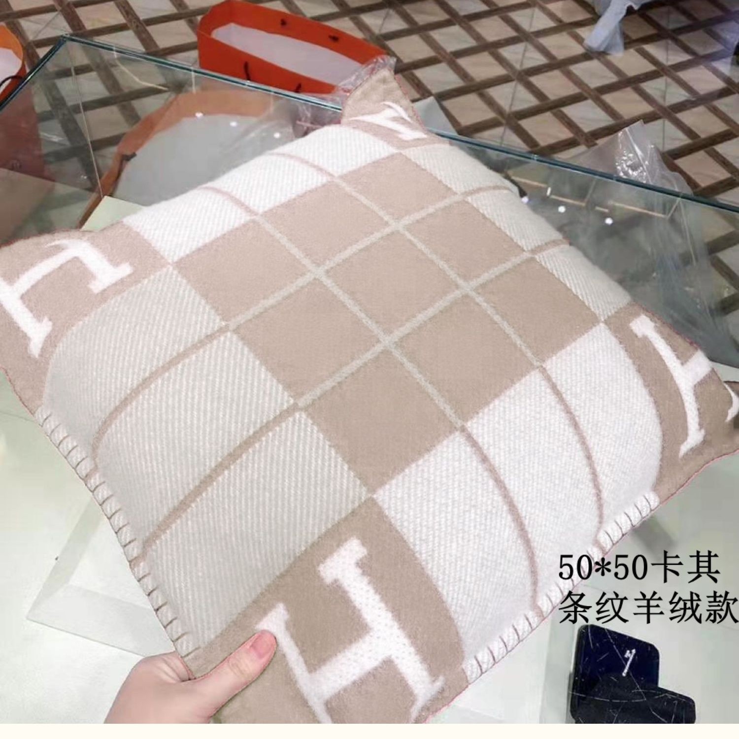 Amazon H 枕北欧モデルルーム昼休みソファクッション車の腰サポート背もたれクッションニット枕カバー