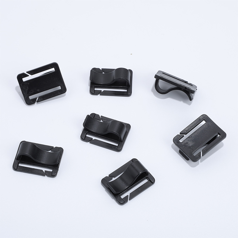 Inventario nuevo gancho de hebilla de plástico abierto en forma japonesa ajustable multifuncional bolsa de hebilla de cinturón de clip de teléfono móvil tres hebillas