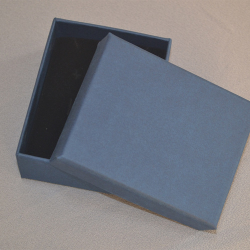 One-piece drop-shipped accessory jewelry necklace bracelet earrings ring with kraft paper packaging box cardboard box
