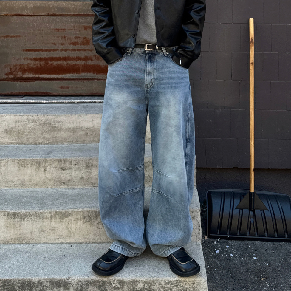Men's Distressed Washed Jeans Loose Wide Leg Straight Leg Korean Style Casual Commuter Pants for Spring And Autumn_mkmklike.com