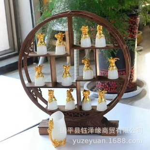 ����������12��Ф�Ʊ����b�̽�ƾ߶YƷ�[���S�Ҵ��l