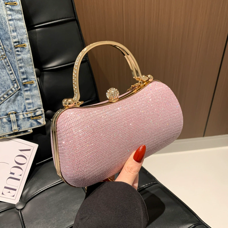 Женская нежная мода сумочка 2024 весна новый дикий стиль bag bag на плечо цепочка маленькая квадратная сумка для женщин