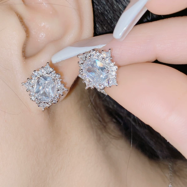 RS319 【White Diamond】