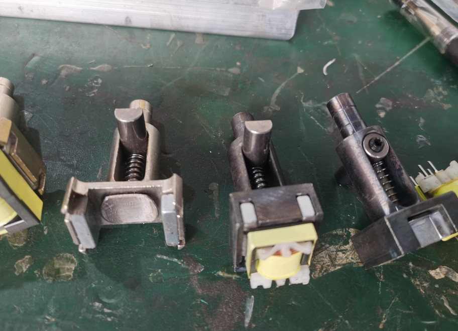 高低频变压器包胶治具自动包胶机治具包磁芯治具夹具线包包胶治具