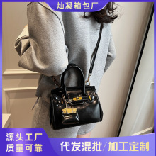 �߼�����Ƥ�K���Ů2025�ﶬ�������������������μ�б��P���