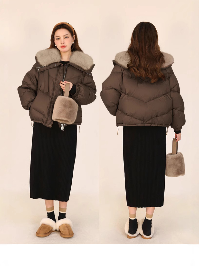 大きい毛の襟の小さい子供の羽毛の綿服の女性のタイプの冬の2024新型の韓国版は縄の短い綿入れの綿服のコートを引き出します。