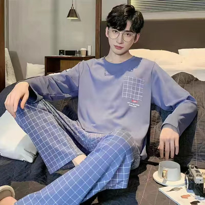 파란색 체크 무늬 바지