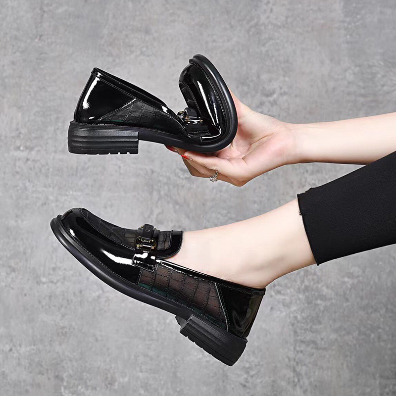 Giày lười nữ đế bệt vải lưới phong cách Anh đế mềm — Màu đen