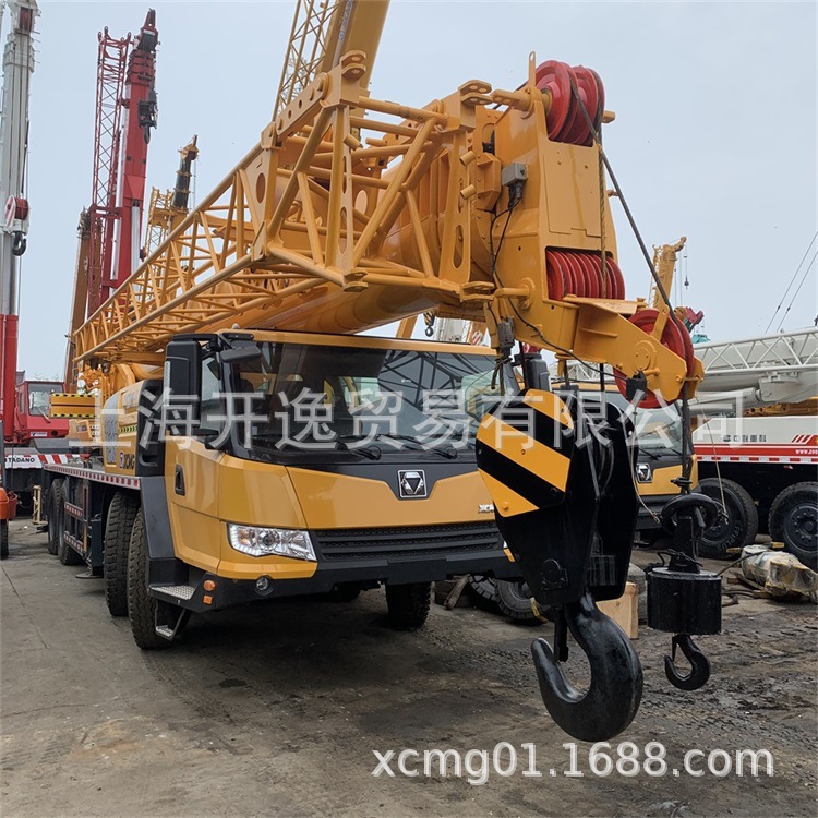徐工70吨吊车二手徐工 XCMG QY70K QY50K QY25K 出口吊车价格多少