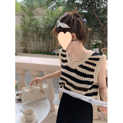 Retro Striped Laced Blouse for Women - Summer Thin Version Backless Top Loose Slimming Outerwear Sleeveless Knit Top Trendy