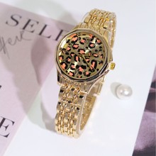 外贸新款潮流时尚日内瓦钢带手表 印花手表中古小众圆形时装手表