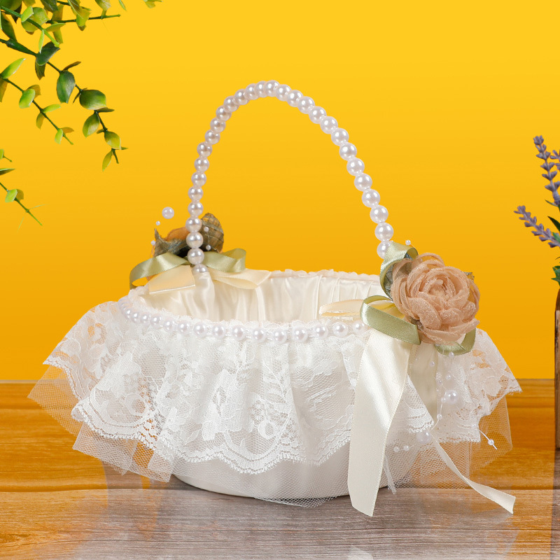 Wedding festival flower basket Western style wedding flower girl small basket ivory yellow satin rose hand-held flower basket manufacturer wholesale