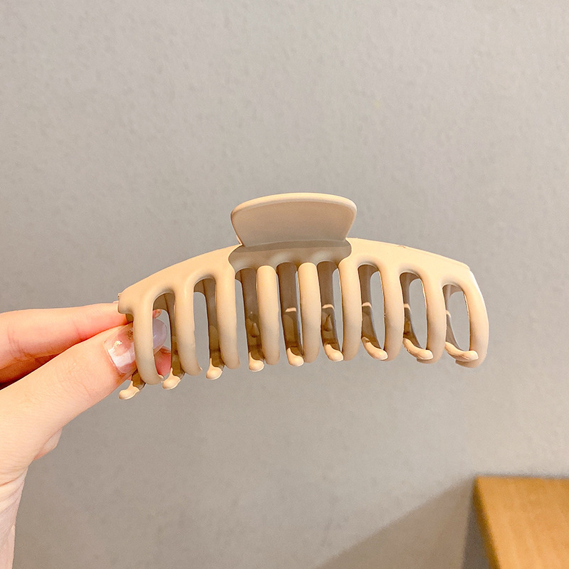 Gran tiburón clip leche serie café clip de pelo mujer cabeza espalda temperamento simple pelo agarre horquilla moda pelo accesorios al por mayor