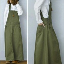 韩版背带连衣裙2024新款女装长裙军绿色潮流口袋大摆裙