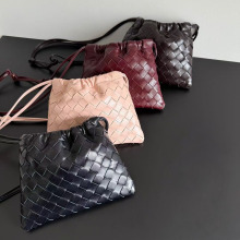 2025�¿�ԭ�SƤ���������������ƤŮ���r���p����Ƥ�μ�б�����