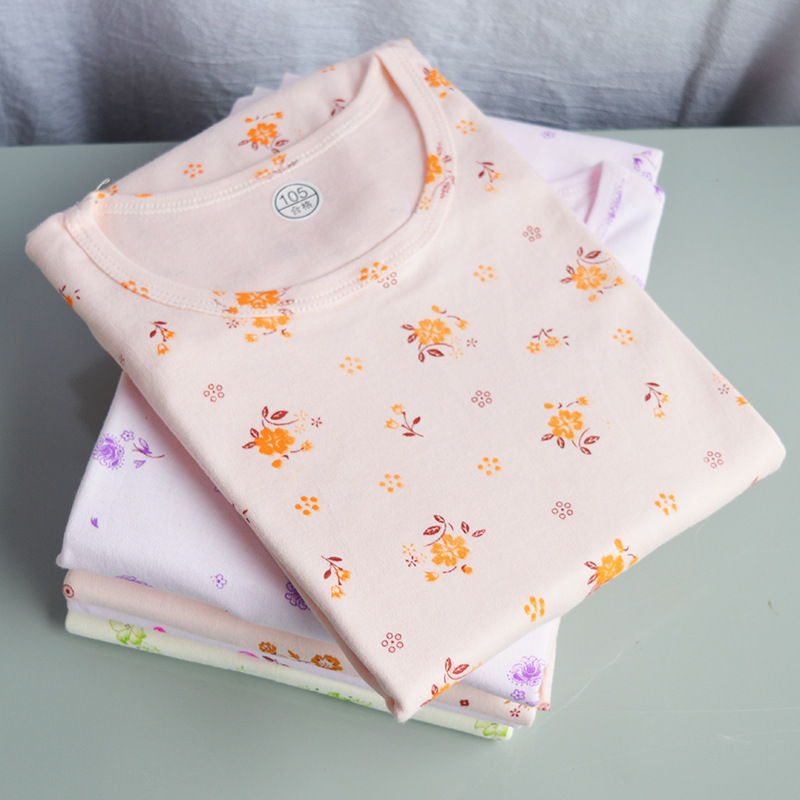 中高年のお母さんの秋の服の女性の純綿は綿のセーターの老人の中で高い襟の保温の綿の下着のワンピースの上着を肌着します。|undefined