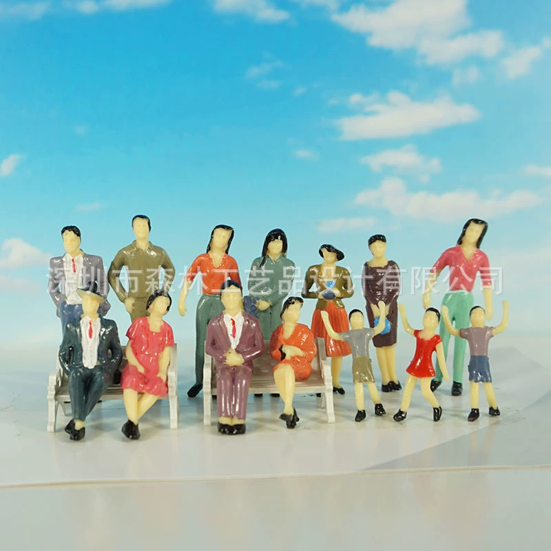 Модель песочного стола поезда, строительные материалы, минифигурка, микроландшафт, ландшафтный дизайн, модель искусственного персонажа 1:36, маленький красочный человек