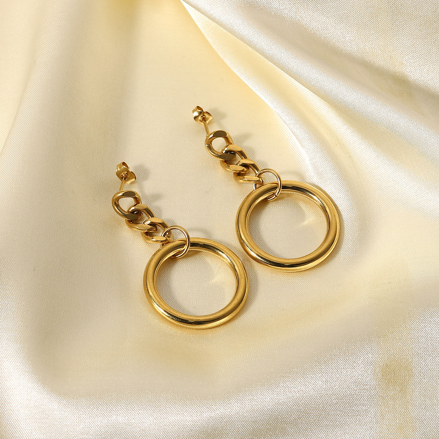 simple geometric hollow chain 14K goldplated stainless steel Cuban chain earringspicture2