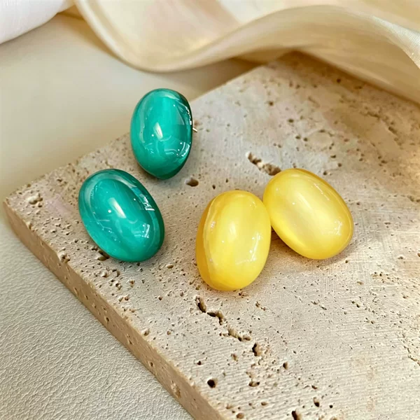 French Retro Resin Jelly Design Earrings, Oval Earrings with a Unique Cool Vibe, Versatile and Stylish Ear Accessories