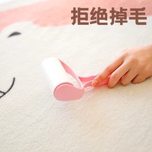 创意日式黑白少年网红地毯儿童卧室床边毯吸水隔冷加厚仿羊绒地垫