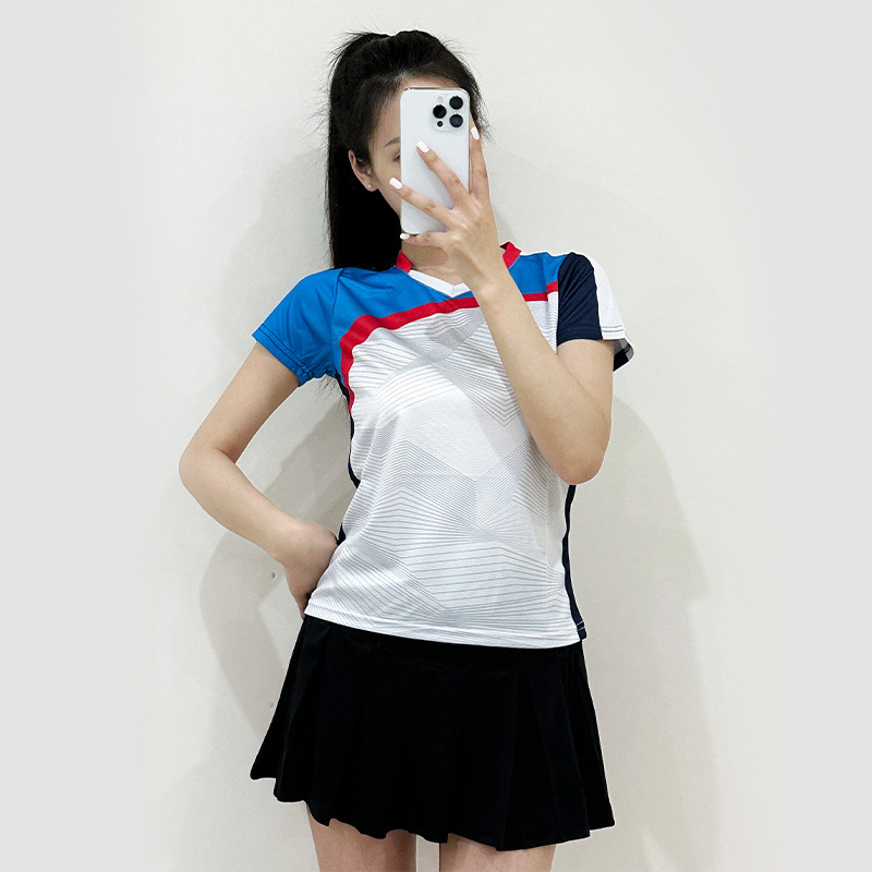 Nuevo conjunto de bádminton hombre y mujer ropa deportiva transpirable manga corta uniforme de entrenamiento de estudiantes impresión número de comercio exterior