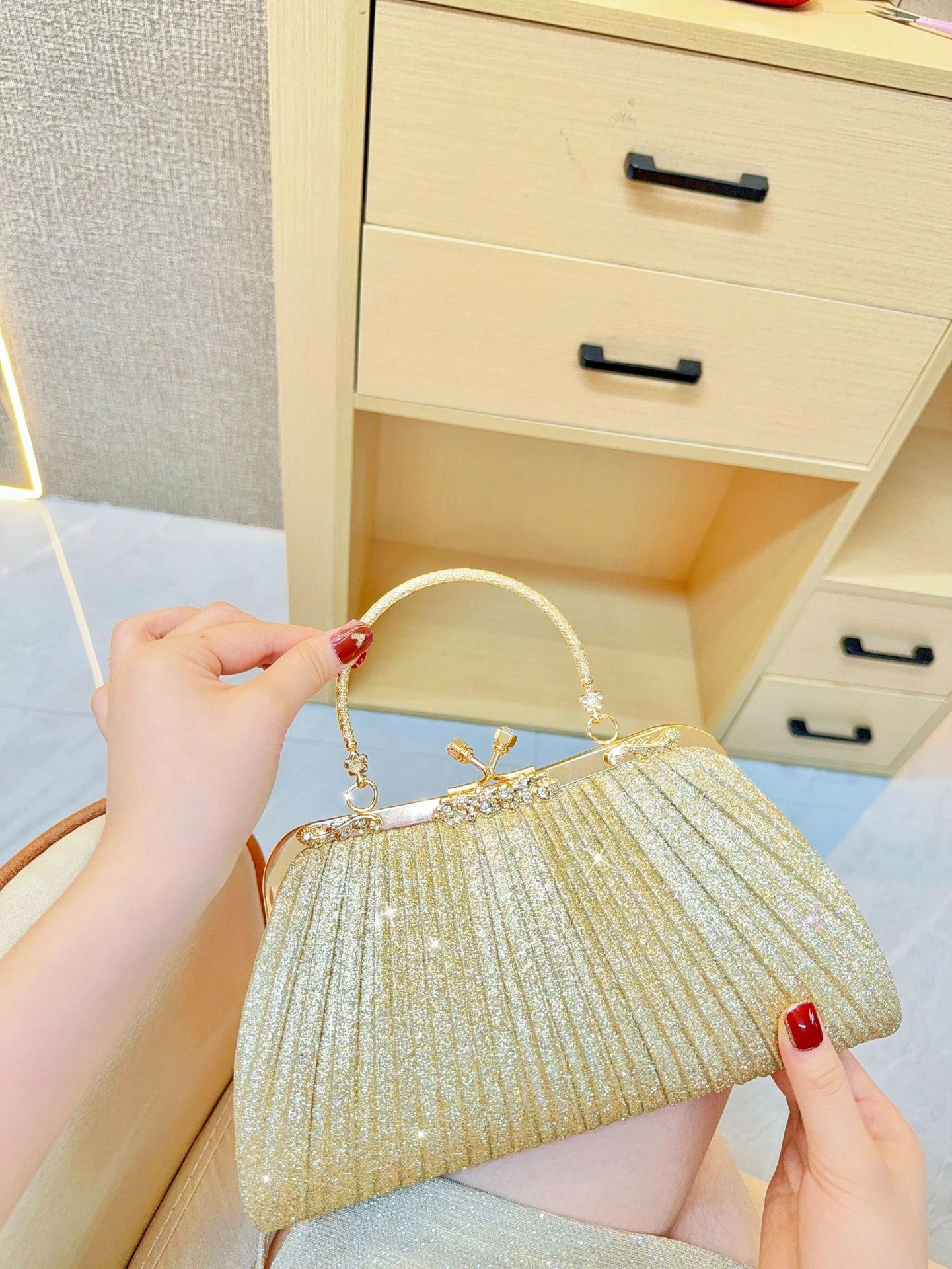 Nouveau sac de soirée à bandoulière simple avec pompon et diamant, sac Qipao à main pour femme_voghion.com