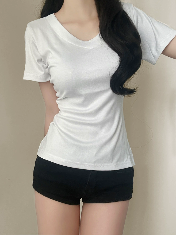 Женская футболка с короткими рукавами и v-образным вырезом на правое плечо, новинка лета 2025 года, тонкая талия, низкий вырез, открытая ключица, базовый топ