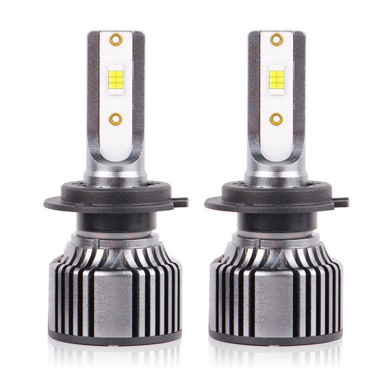 L2 car LED headlight H4 built-in driver 30W white light super bright far and near light integrated H4H7 headlight modified bulb