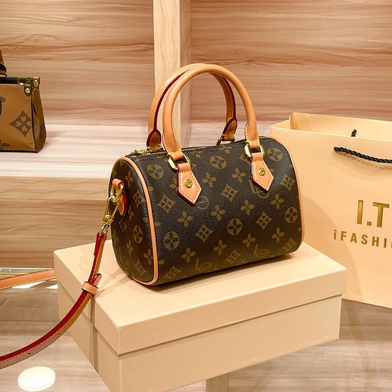 Pillow Bag for Women 2025 New Style Retro Presbyopic High-End Boston Women's Satchel Crossbody Small Bag Big Brand Bag