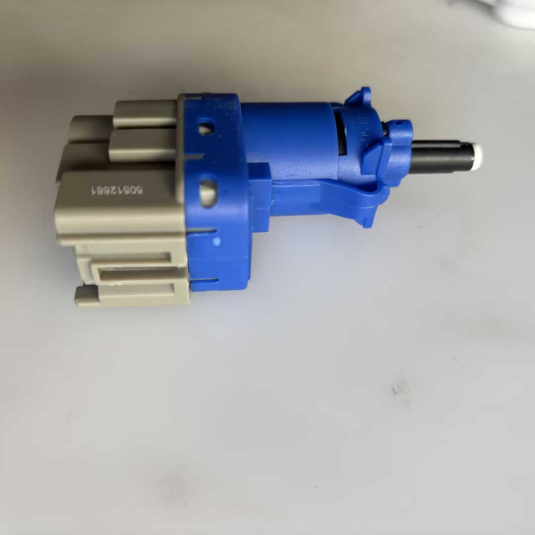 ���������Դﳤ��cs75�±������ǹ���ɲ���ƿ����Ĳ�BN7N-66-490