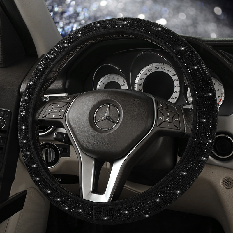 Nuevo coche volante cubierta primavera y verano completo diamante rhinestone perforación caliente sin anillo interior cubierta de la rueda de dirección transfronteriza Amazon