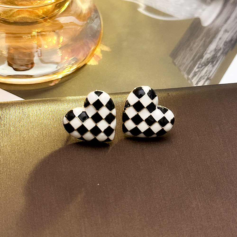 Aguja de plata-amor negro