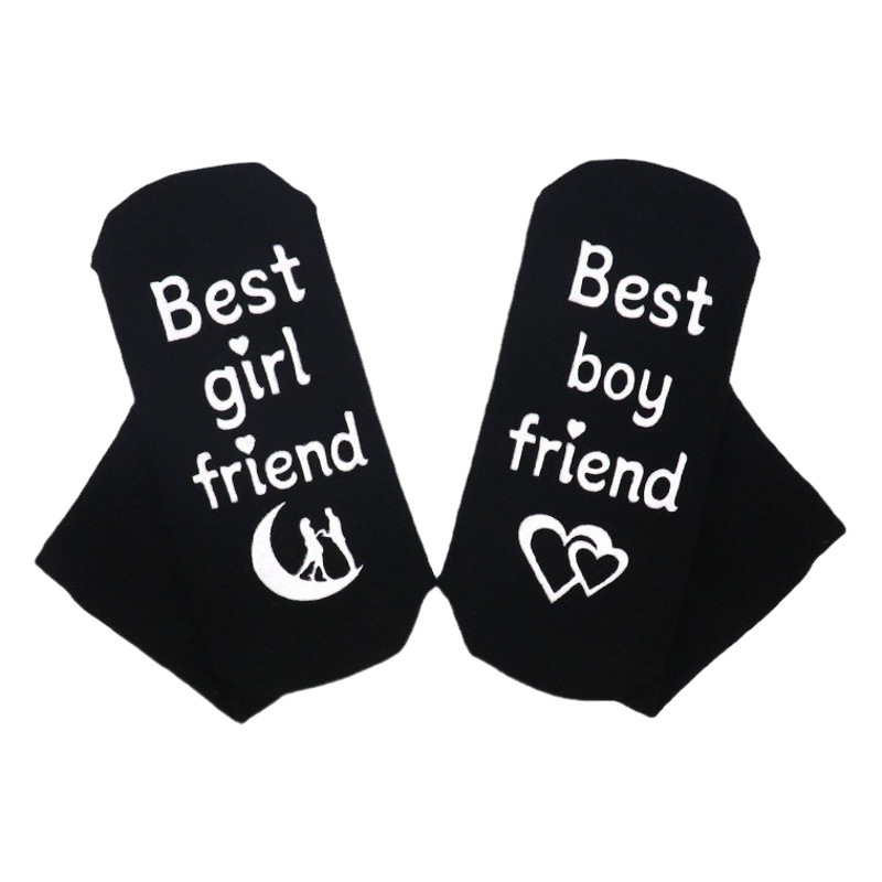 En stock nuevos calcetines de media pantorrilla de algodón populares transfronterizos europeos y americanos calcetines de pareja calcetines de pie carta de dispensación calcetines de piso antideslizantes