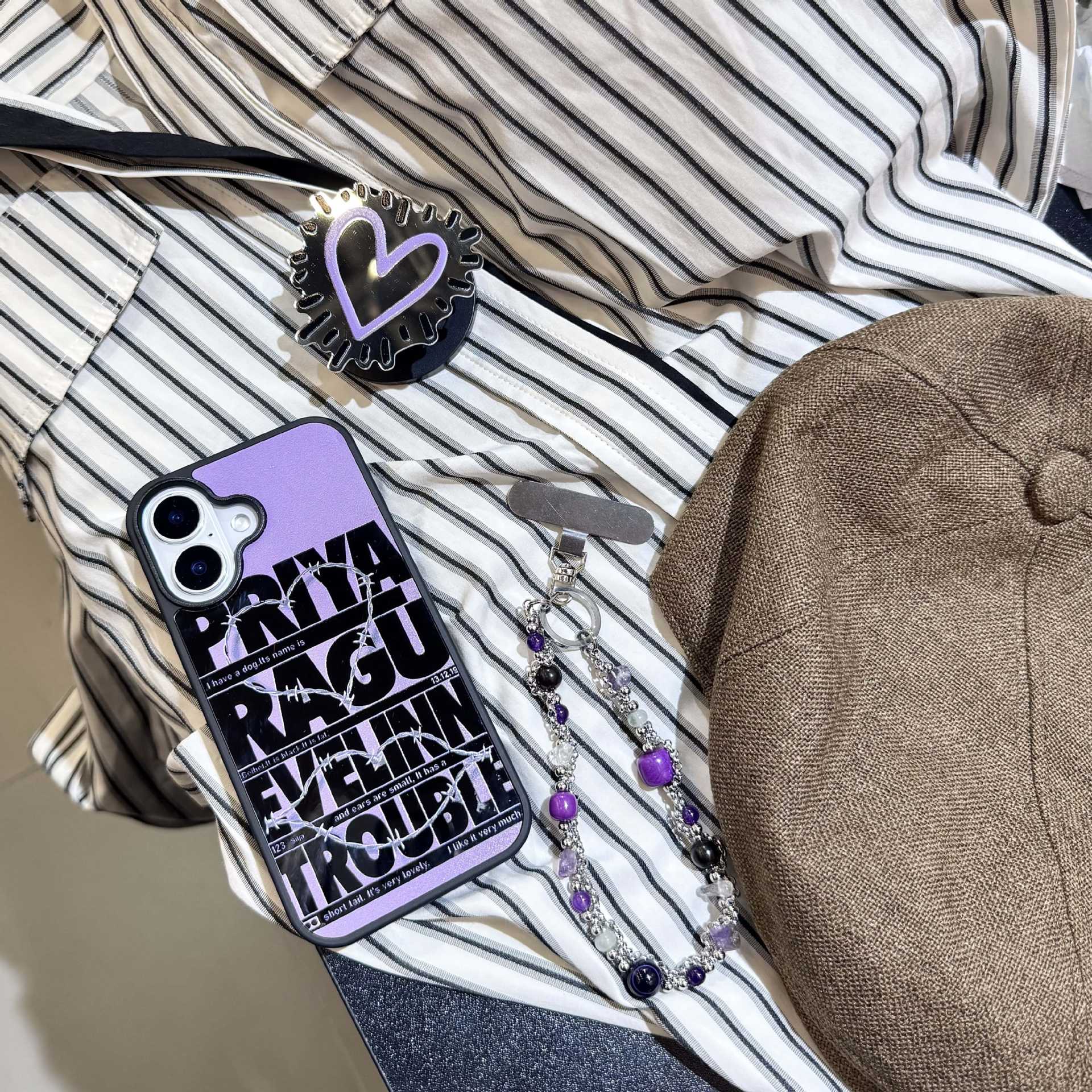 Nueva marca de marea de alta calidad púrpura encantador cadena de acero con cuentas de caso de teléfono móvil colgante bolso colgante colgante de muñeca inswind