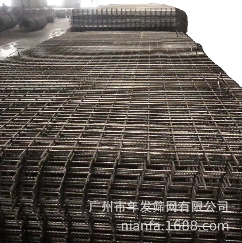 广东厂家现货供应镀锌网片 电焊钢筋网片 桥梁建设碰焊网