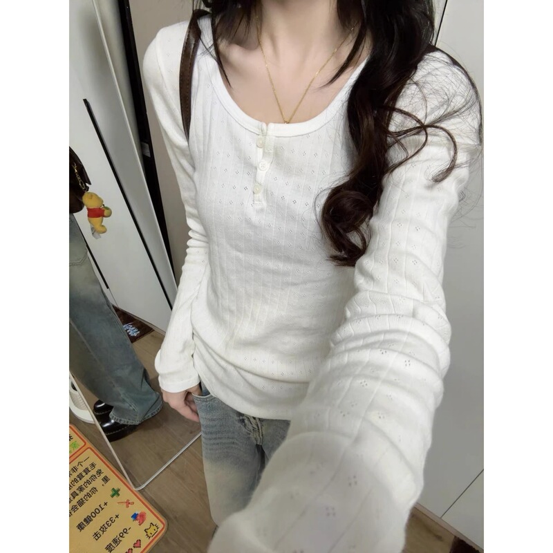 White Three-Button Long-Sleeve T-Shirt for Women, Spring/Summer Korean Style, Lazy and Gentle Style, Slim Fit, Flattering Base Shirt Top White Three-Button Long-Sleeve T-Shirt for Women, Spring/Summer Korean Style, Lazy and Gentle Style, Slim Fit, Flattering Base Shirt Top