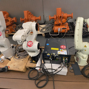 Kuka Krc4 Robot Mini Cabinet Model Kr6 R700/900