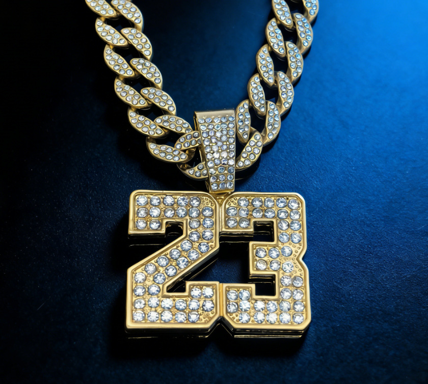 Collar de hip-hop europeo y americano, collar de diamantes de Cuba exagerado, 23 gráficos collares de diamantes al por mayor