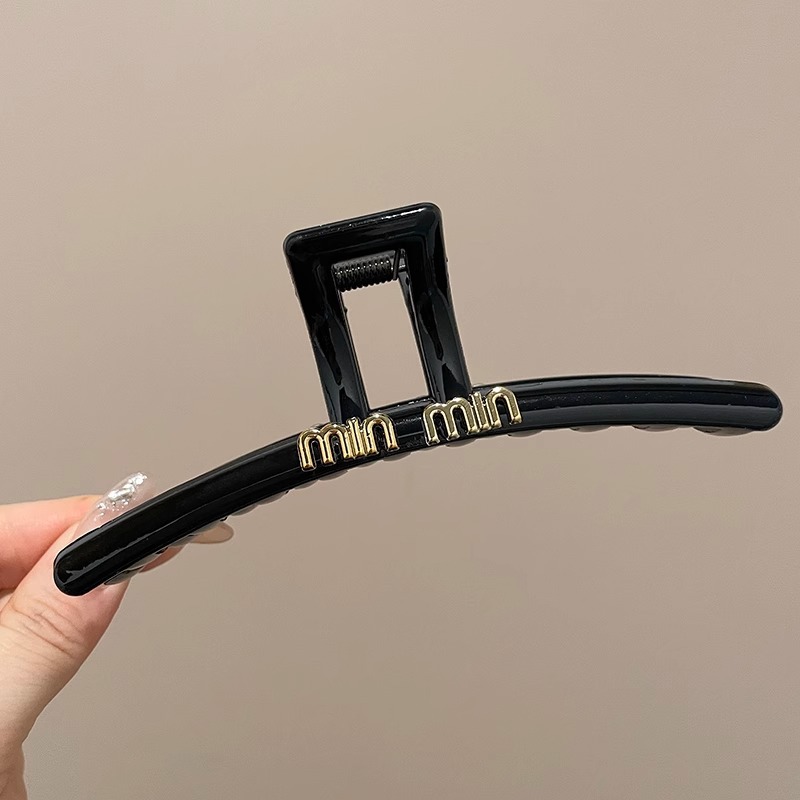 Nuevo cabello de gran tamaño más rascar broca de cabello de arco temperamento de alto nivel amoroso detrás del cerebro broca de perla tiburón