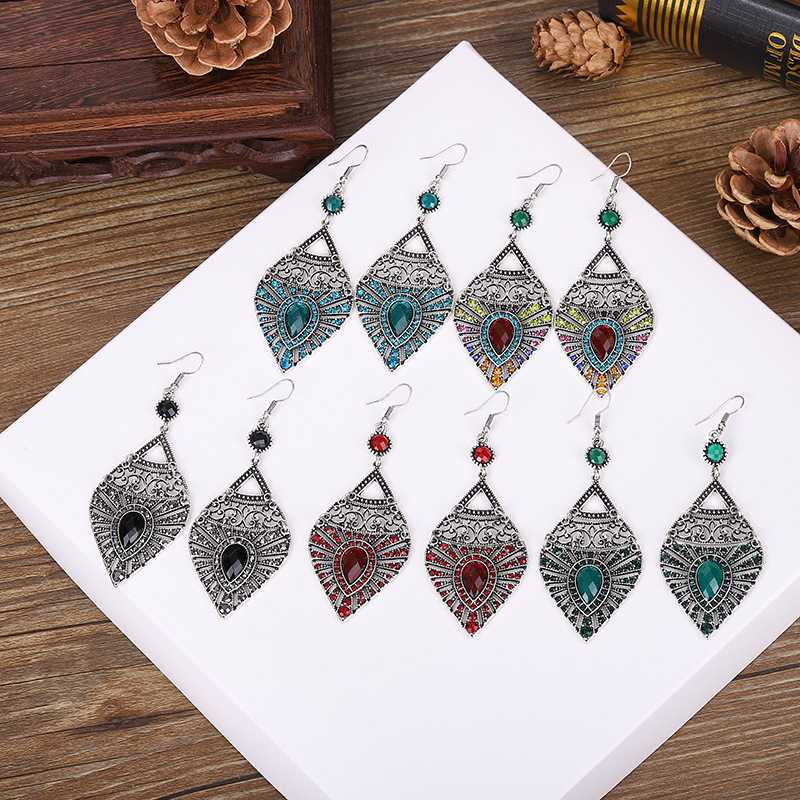 25g Weight No Inlaid Inlay Material Fashion New Water Drop Hollow Metal Alloy Earrings