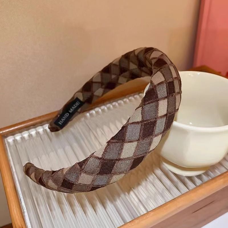 2025 nueva diadema de cabeza alta para mujer, lujo ligero, tarjeta de alta calidad, diadema de salida diaria de verano, pequeño paquete de cabello