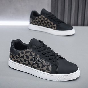 Men's Trendy Brand All-match Breathable Sneakers Four Seasons Casual Shoes Fashion Trendy sneaker Men's Leather Shoes British Men's Shoes