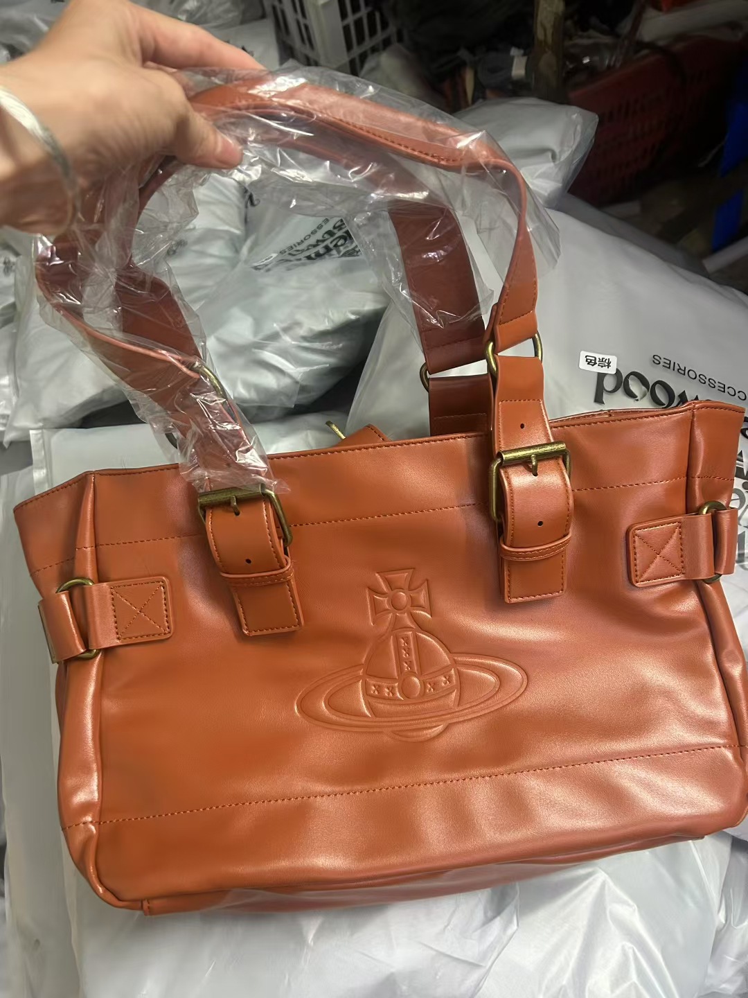 흙빛 노란색