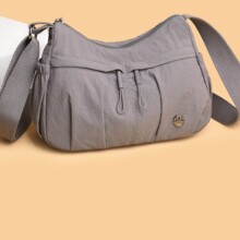 ���Q�r�д������μ�����s�ٴ��p�����ˮ��������Ůʿ����б���