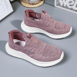 Spring and Summer Mother's Shoes, Soft-Soled Non-Slip Old Beijing Cloth Shoes, Lightweight Shoes for the Elderly, Comfortable Sports Shoes for Middle-Aged and Elderly People